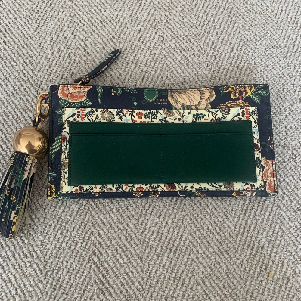 Brand new: Tory Burch floral tassel wallet NWT